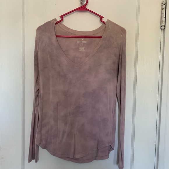 long sleeve v neck - Picture 1 of 2